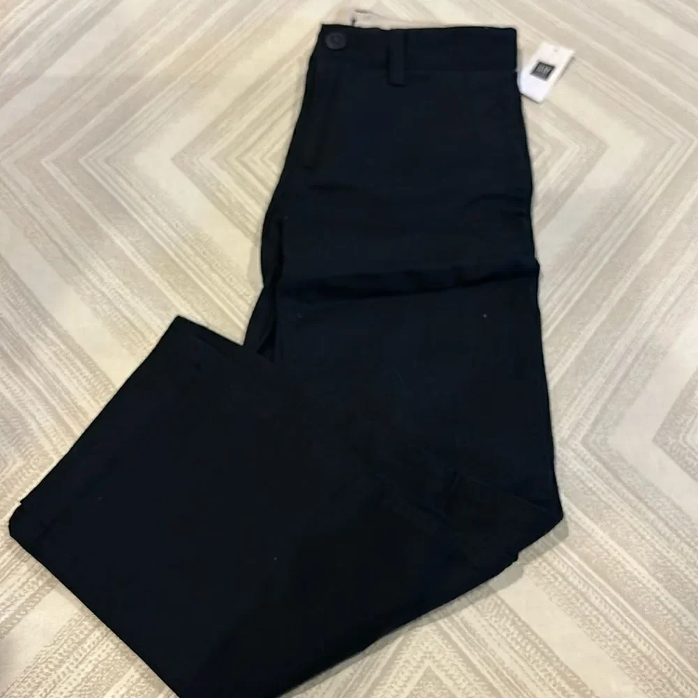 Gap Kids Boys Regular Black Chinos, Size 7